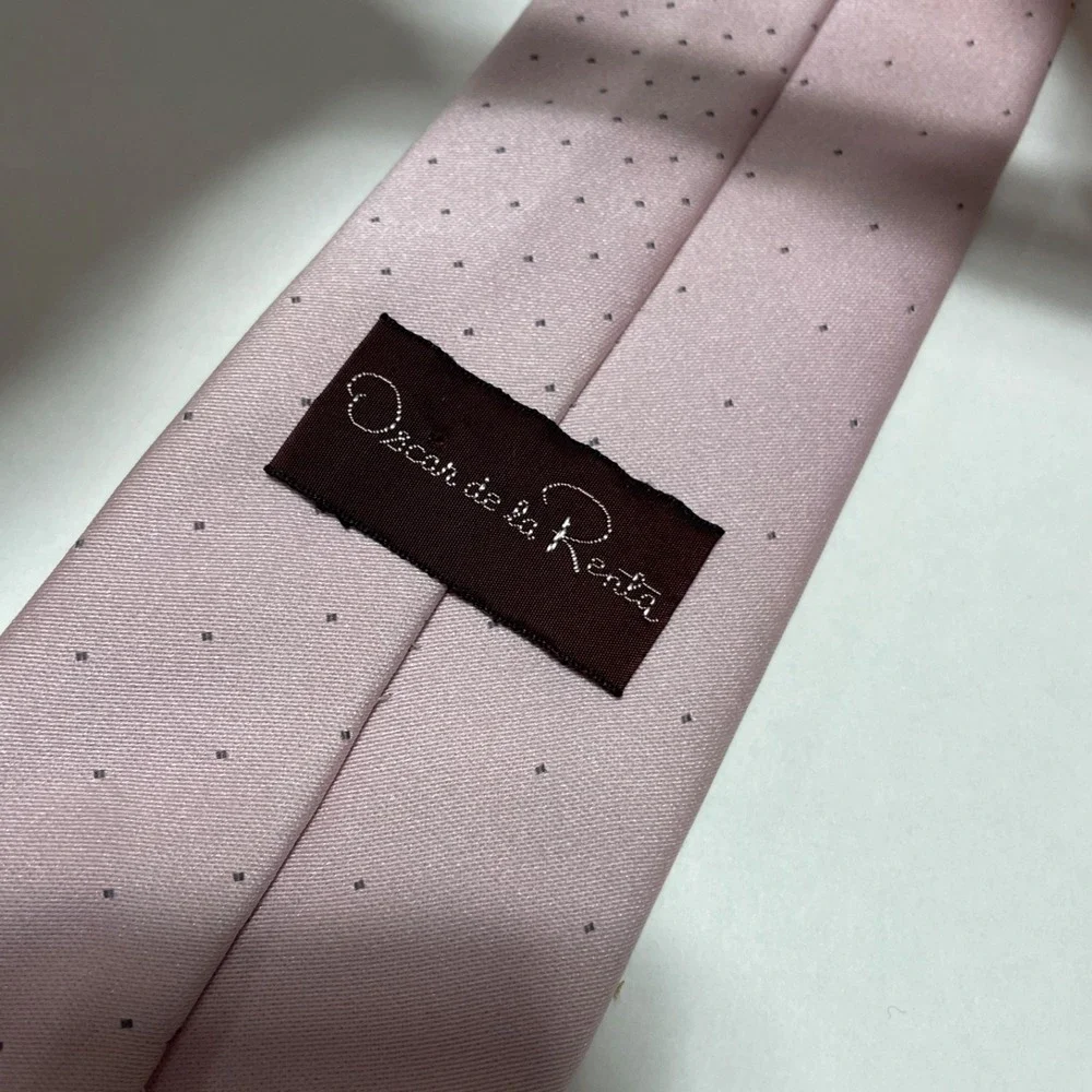 Oscar de la Renta Tie Pink Silk/ Polyester Vintage NEW 57